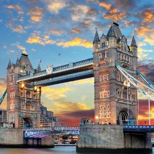 Record number of Americans applied for UK citizenship after Trump re-election